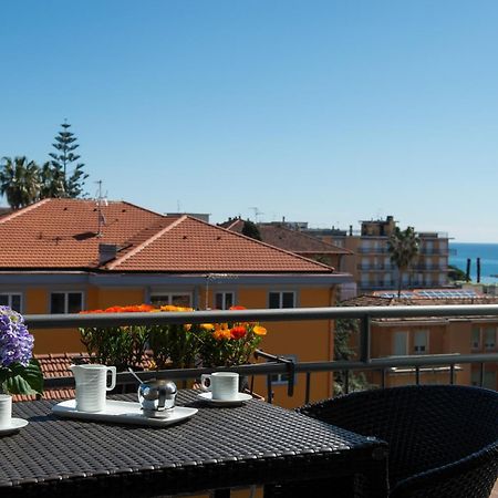 Hotel Ristorante La Marina Mhotelsgroup San Bartolomeo Al Mare Exteriér fotografie
