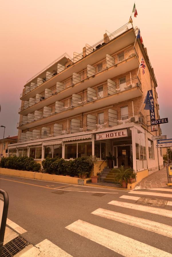 Hotel Ristorante La Marina Mhotelsgroup San Bartolomeo Al Mare Exteriér fotografie