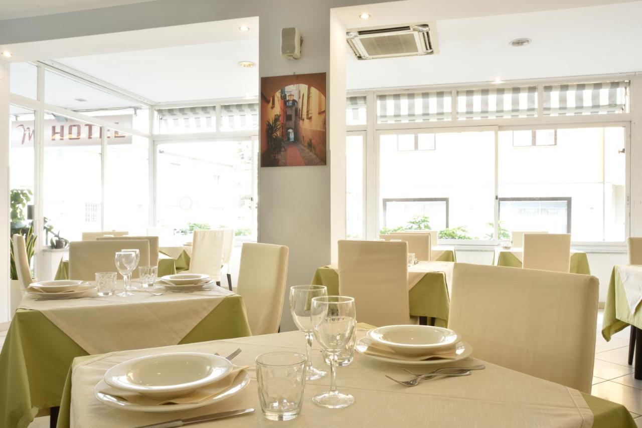 Hotel Ristorante La Marina Mhotelsgroup San Bartolomeo Al Mare Exteriér fotografie
