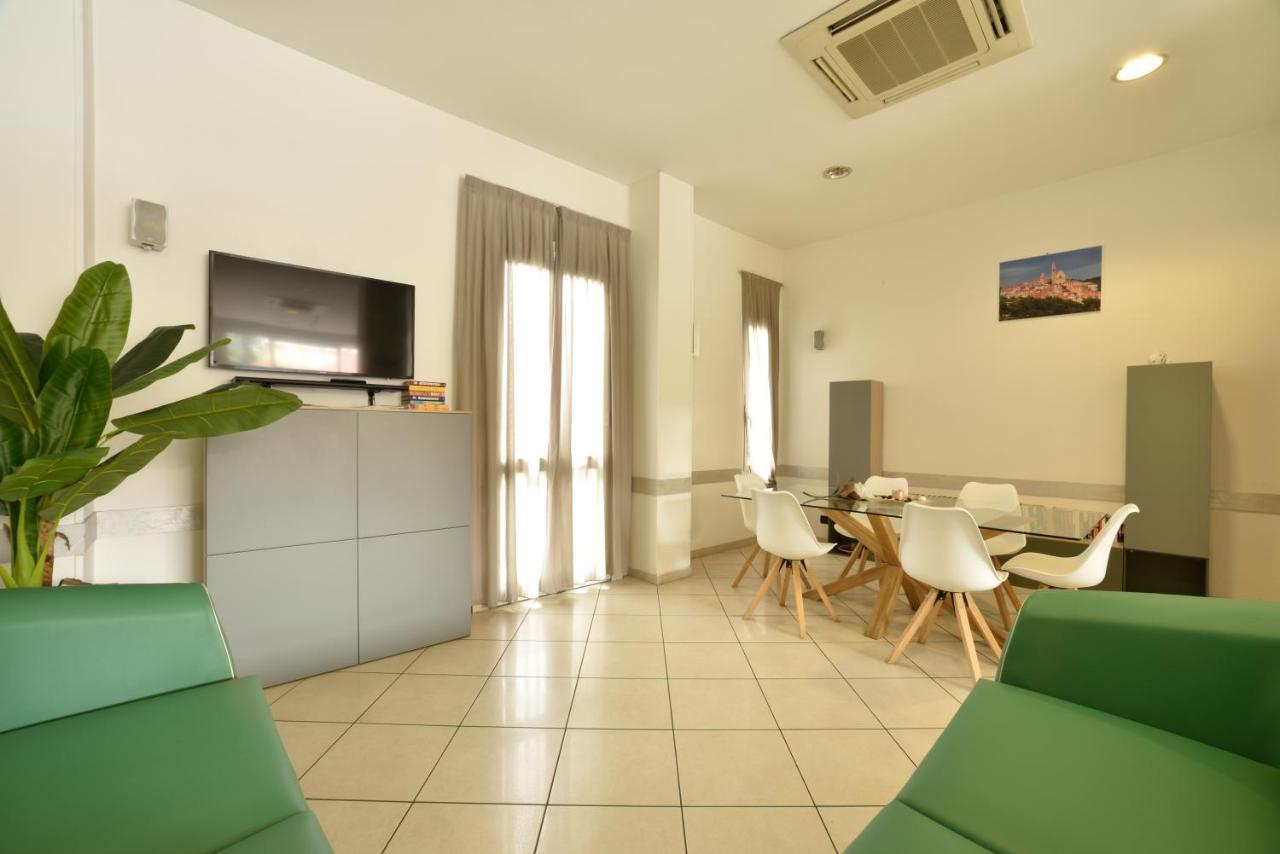Hotel Ristorante La Marina Mhotelsgroup San Bartolomeo Al Mare Exteriér fotografie