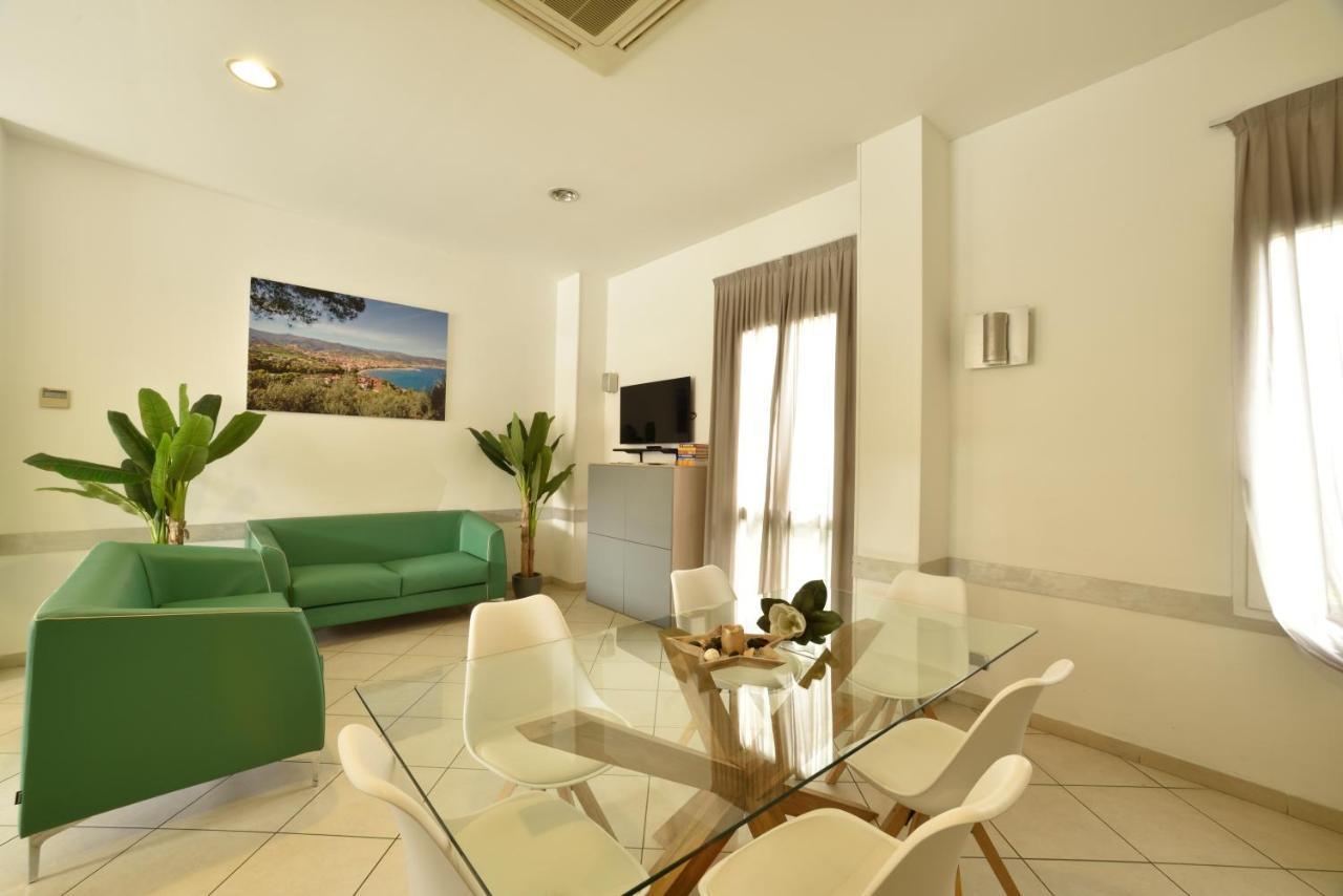 Hotel Ristorante La Marina Mhotelsgroup San Bartolomeo Al Mare Exteriér fotografie